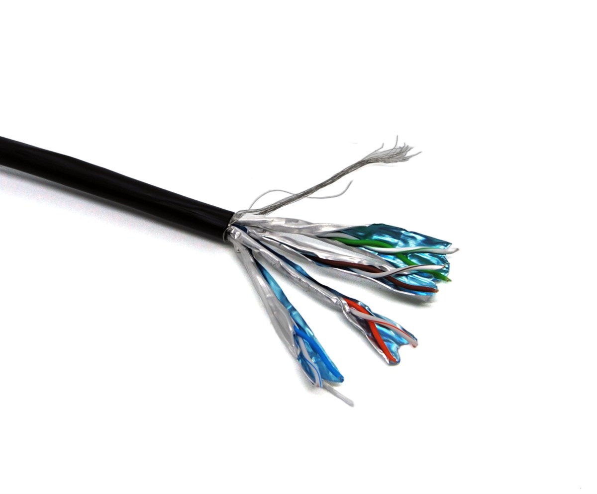 Beek Category 7 (Cat. 7) S/FTP AWG23 Saf Bakır PE Dış Mekan Data Kablosu,  500 metre makara, siyah renk<br>
BeekCategory 7 (Cat. 7) S/FTP AWG23, Pure Copper, PE, Outdoor, 500/drum, Black