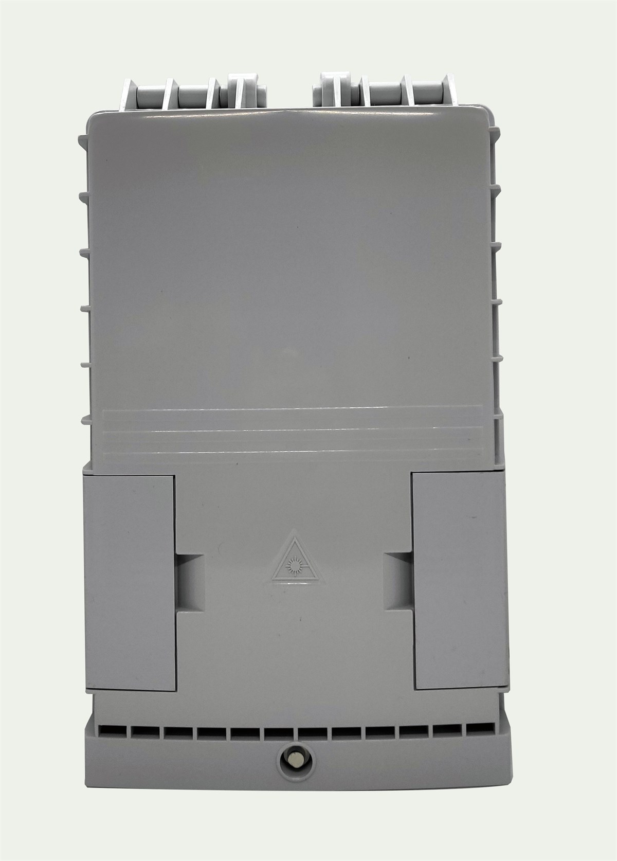 Beek Fiber Dağıtım Kutusu, IP65, 16 x simplex SC,  16 x dublex LC<br>
Beek IP65 fiber distribution box 16 simplex SC / 16 dublex LC