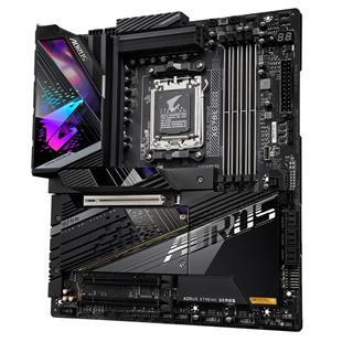 GIGABYTE X670E AORUS XTREME DDR5 M.2 E-ATX AM5
