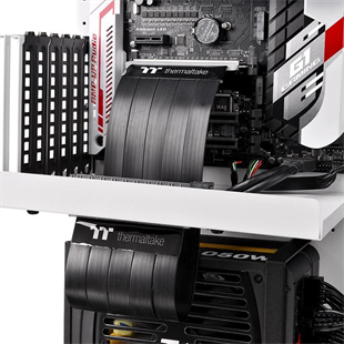 THERMALTAKE AC-045-CN1OTN-C1 PCI-e 3.0 X16 300mm Riser Kablo
