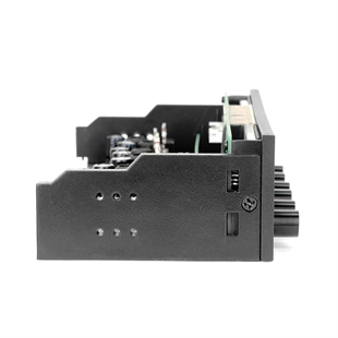 THERMALTAKE Commander F6 AC-024-BN1NAN-A1 RGB LCD Ekranlı Multi Fan Kontrol Ünitesi