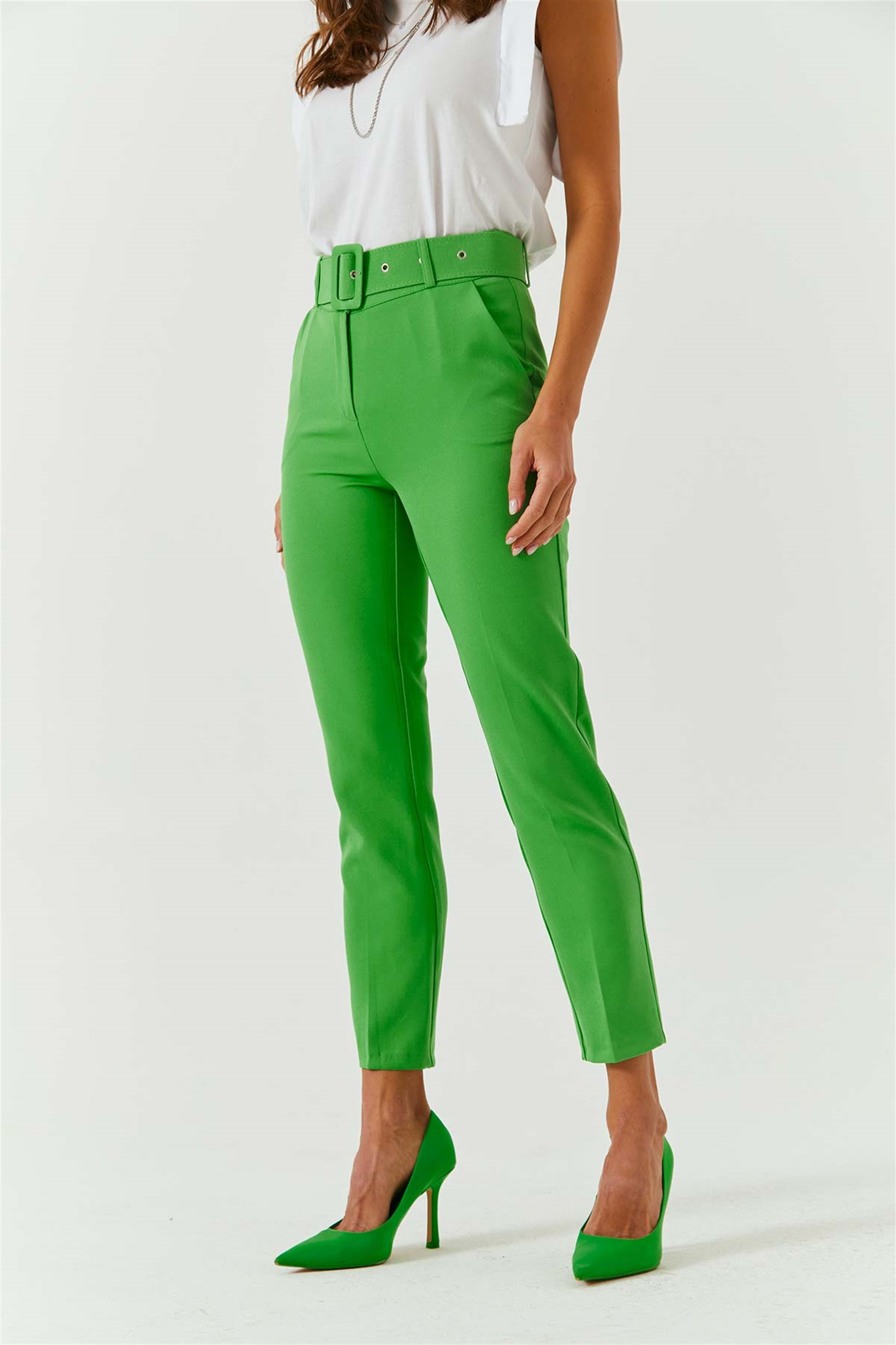 Kemerli Dar Paça Amazon Yeşil Kadın Pantolon | Tuba Butik