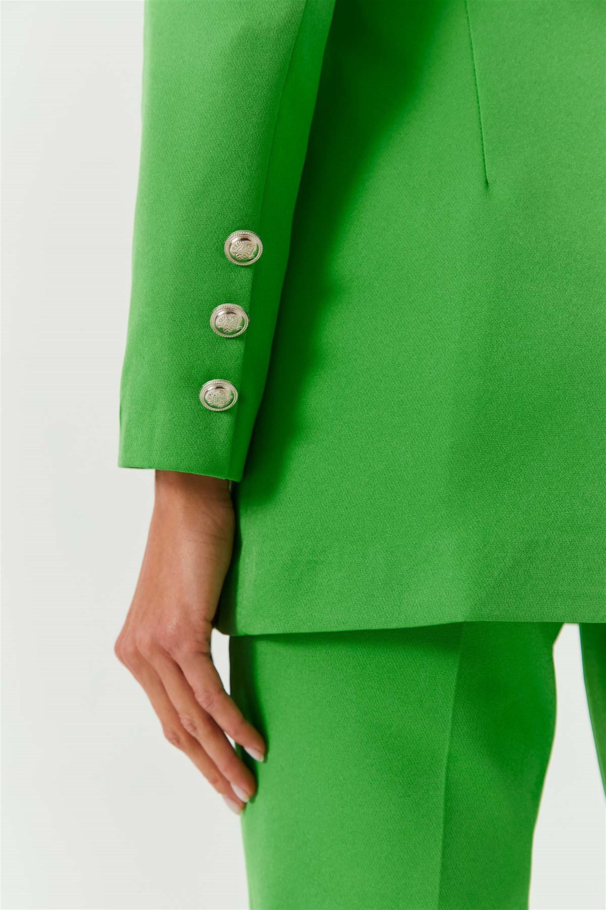 Kruvaze Gümüş Düğmeli Blazer Amazon Yeşil Kadın Ceket | Tuba Butik