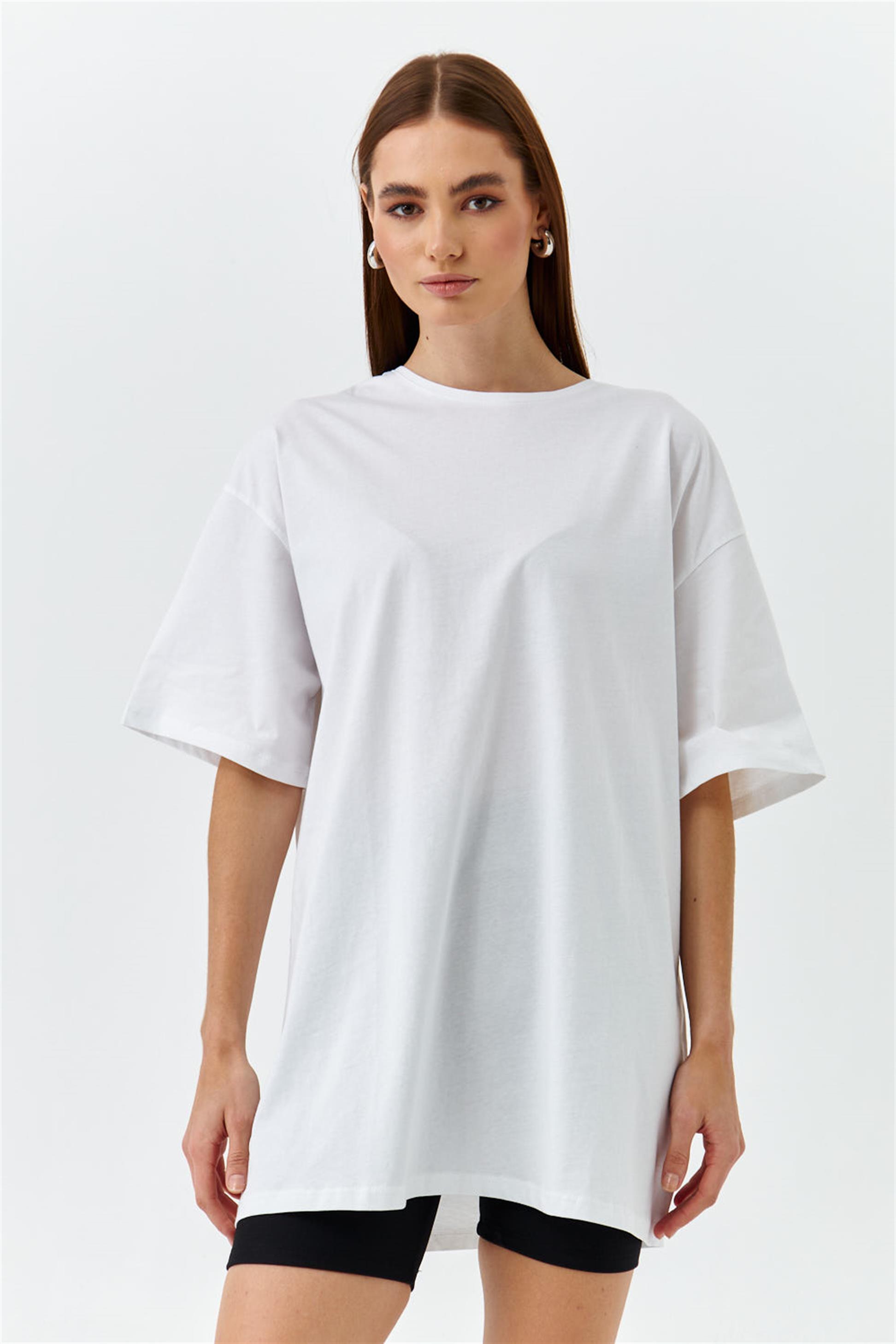 Oversize Basic Beyaz Kadın Tişört | Tuba Butik