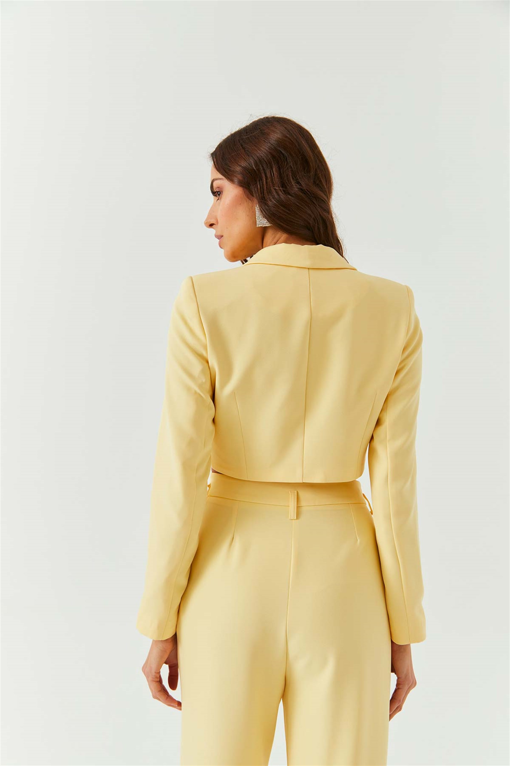 Single button woman short yellow jacket | Tuba Butik