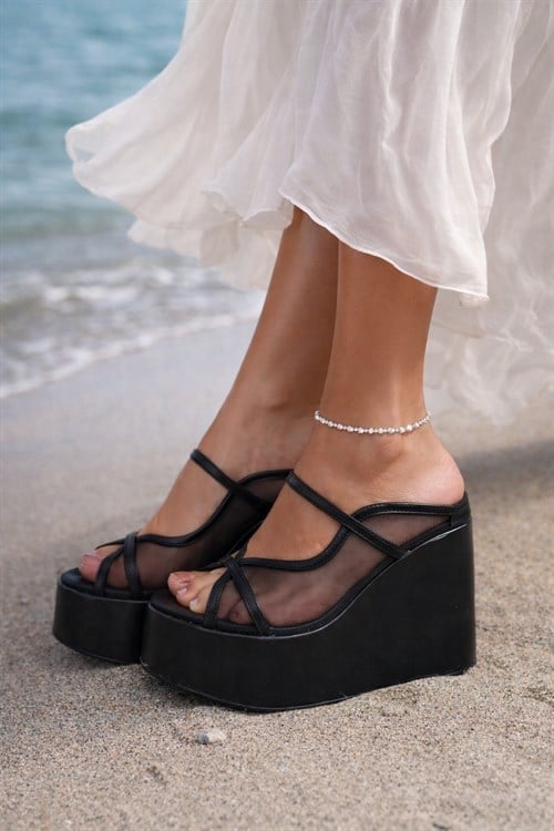 Ego Dolgu Topuk Ayakkabı Siyah - Terlik