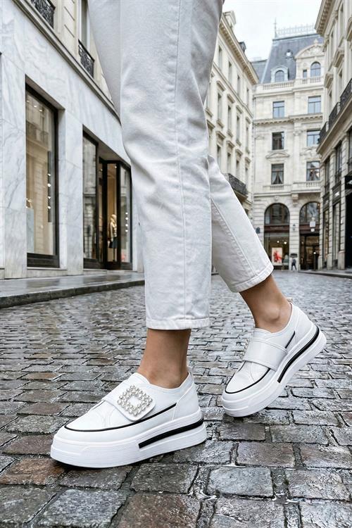 Taxim Özel Tasarım Yüksek Tabanlı Spor Ayakkabı Beyaz - Spor Ayakkabı