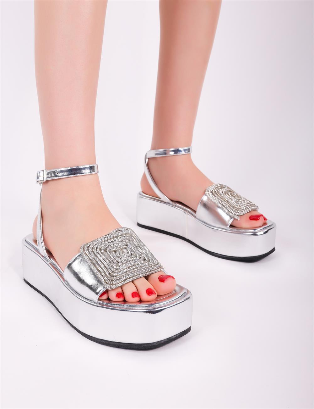 Giselle Kristal Taşlı Topuklu Sandalet Gümüş - KADIN AYAKKABI