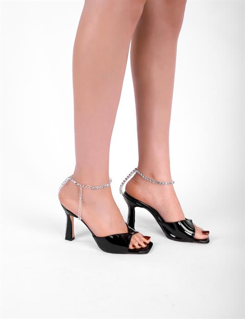 Glisten Bilekten Taşlı Topuklu Ayakkabı Siyah - Kadın Ayakkabı