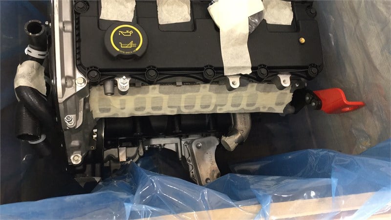 Ford Transit servis motoru sandık 2.4 130-140ps v347