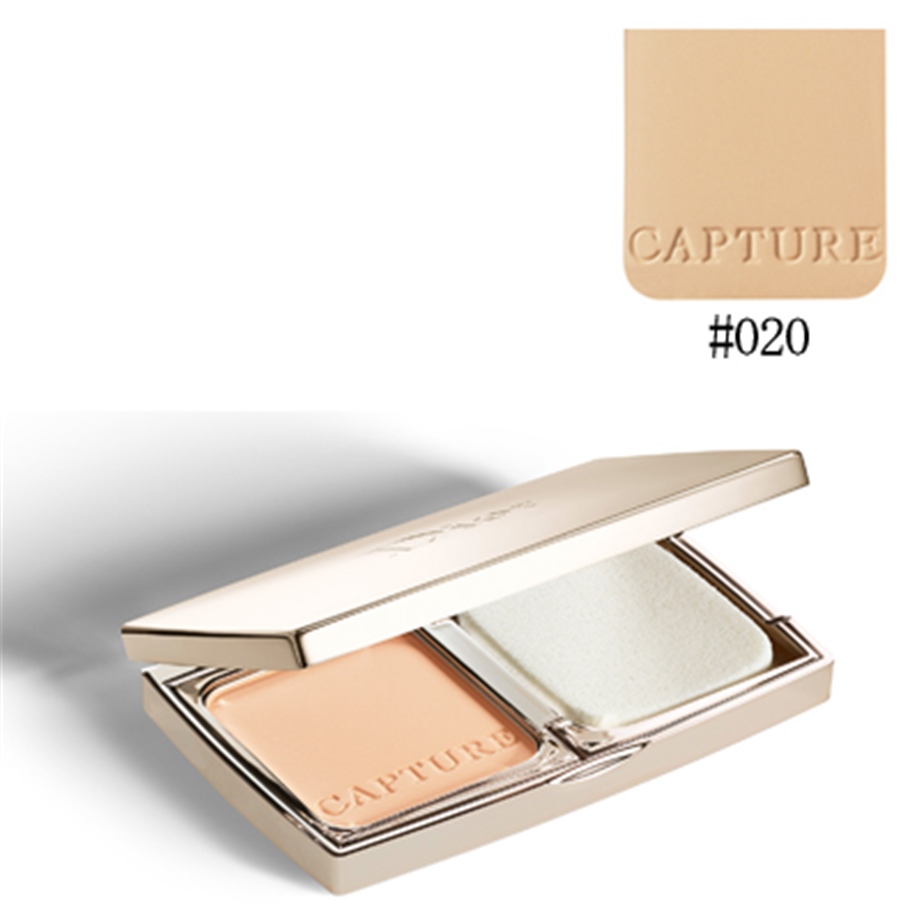 Capture Totale Foundation Compact 020