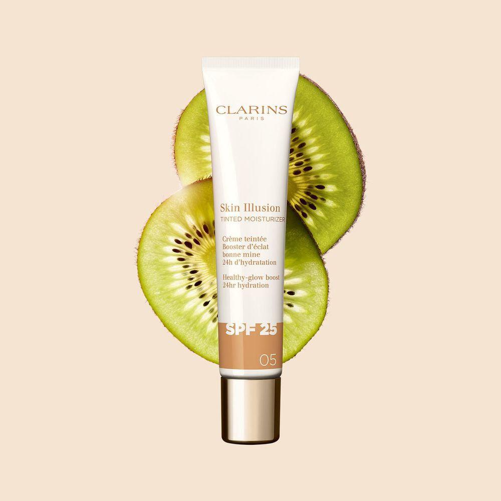 ClarinsSkin Illusion Tinted Moisturizer 05 40ml