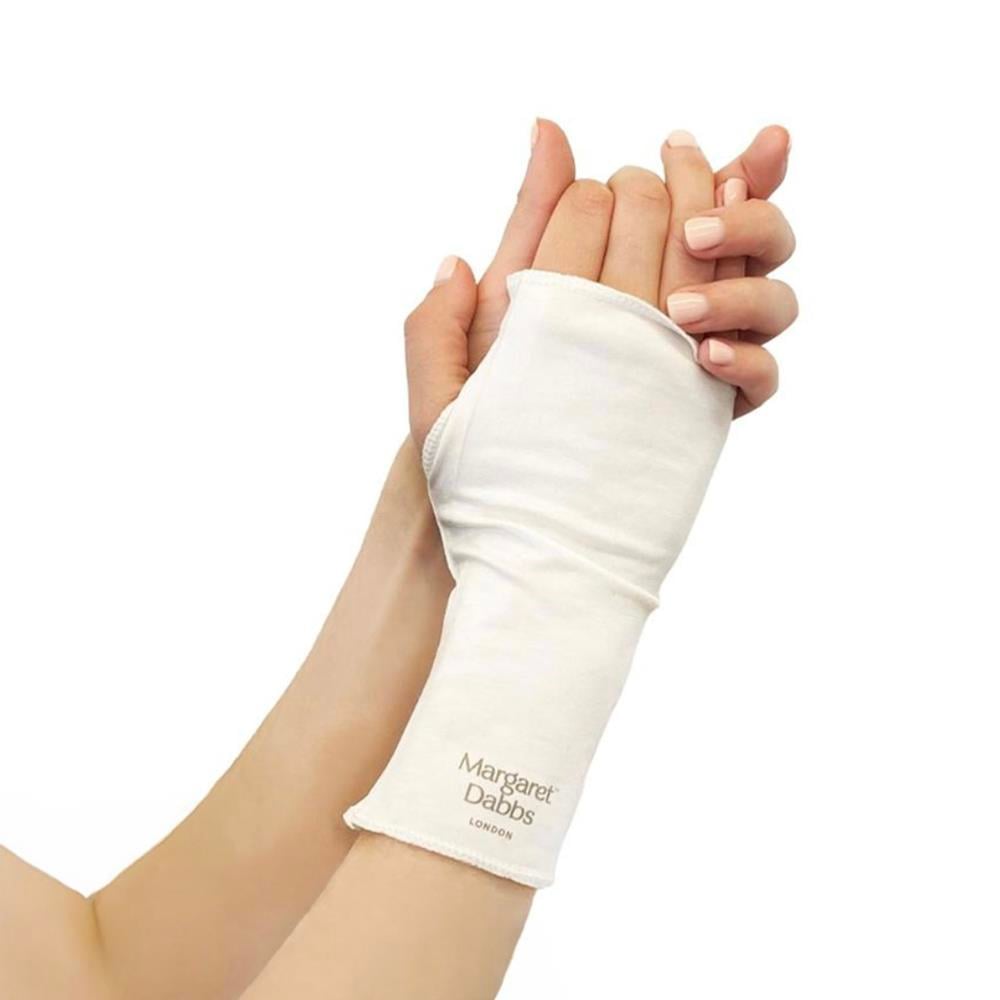 Margaret DabbsLuxury Treatment Gloves