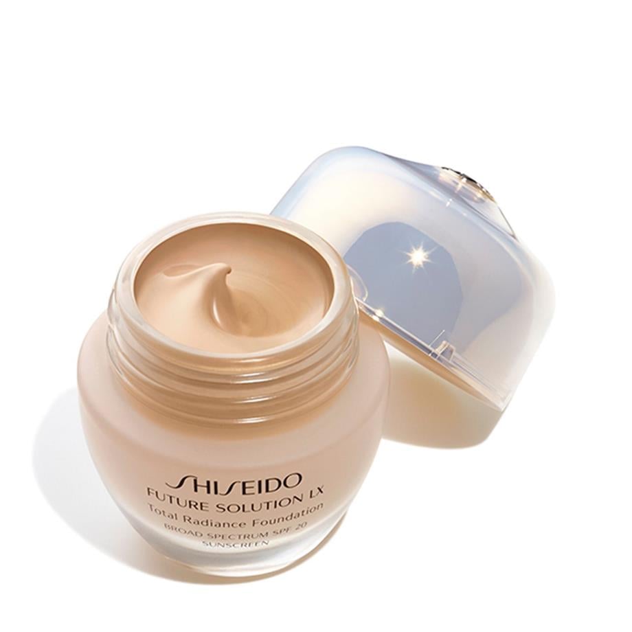 ShiseidoF.Solution Lx Total Radiance Foundation Natural4