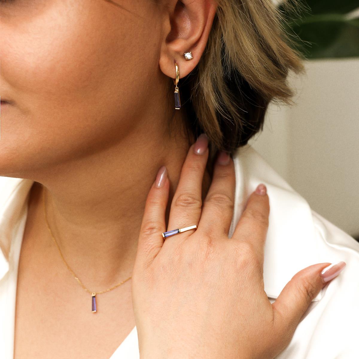 MOR TAŞLI ALTIN KÜPE