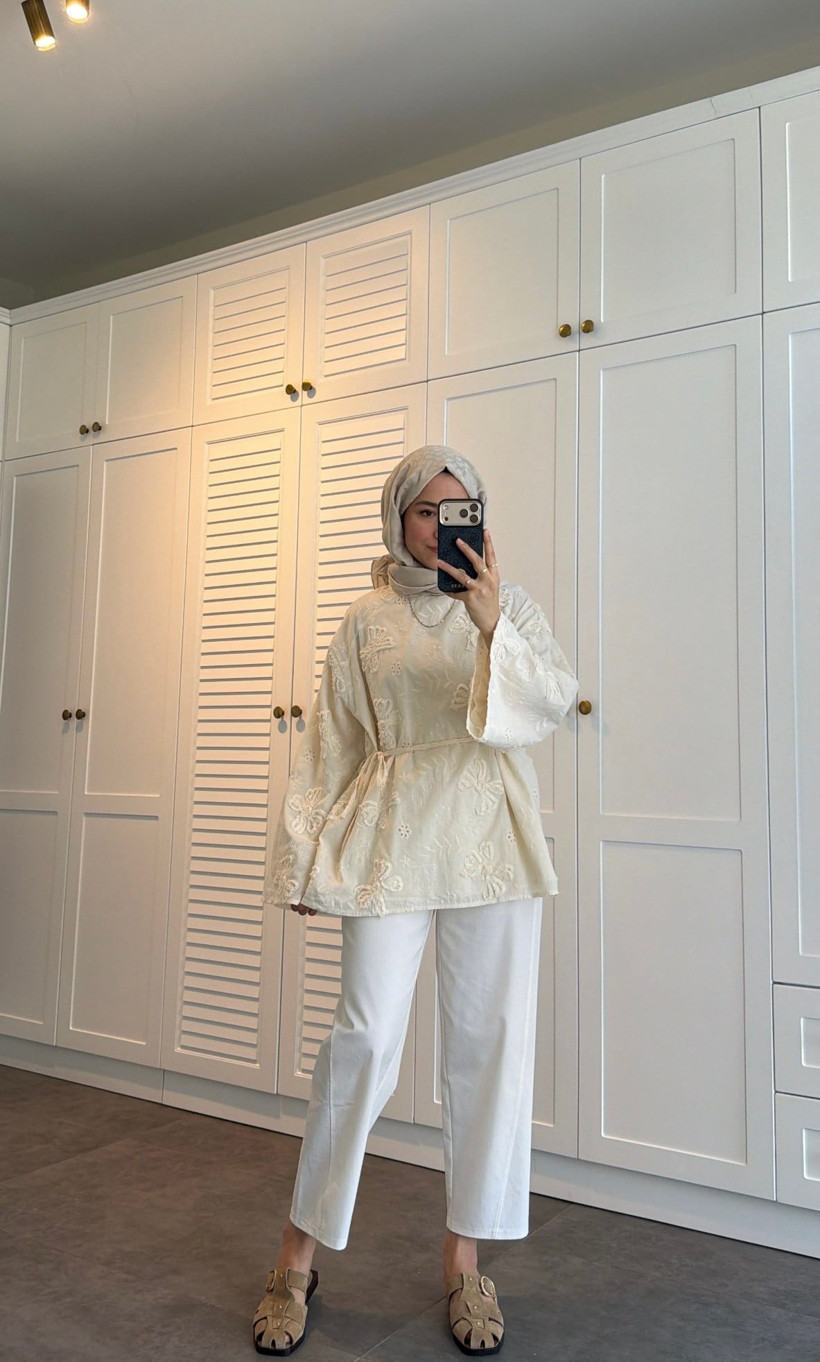 Güpürlü Oversize Bluz Ekru