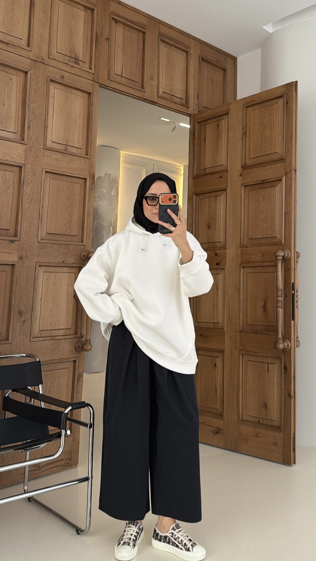 Kapüşonlu Oversize Sweat Beyaz 