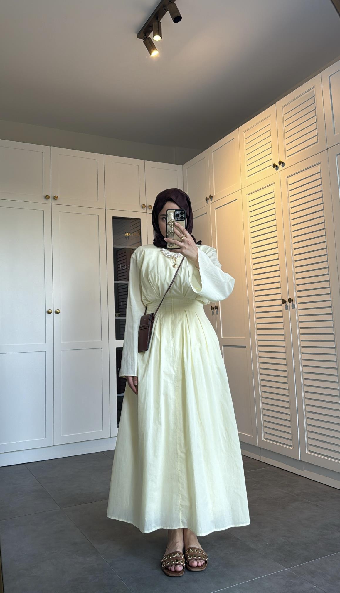 Belden Oturtmalı Pamuk Vual Elbise Butter Yellow