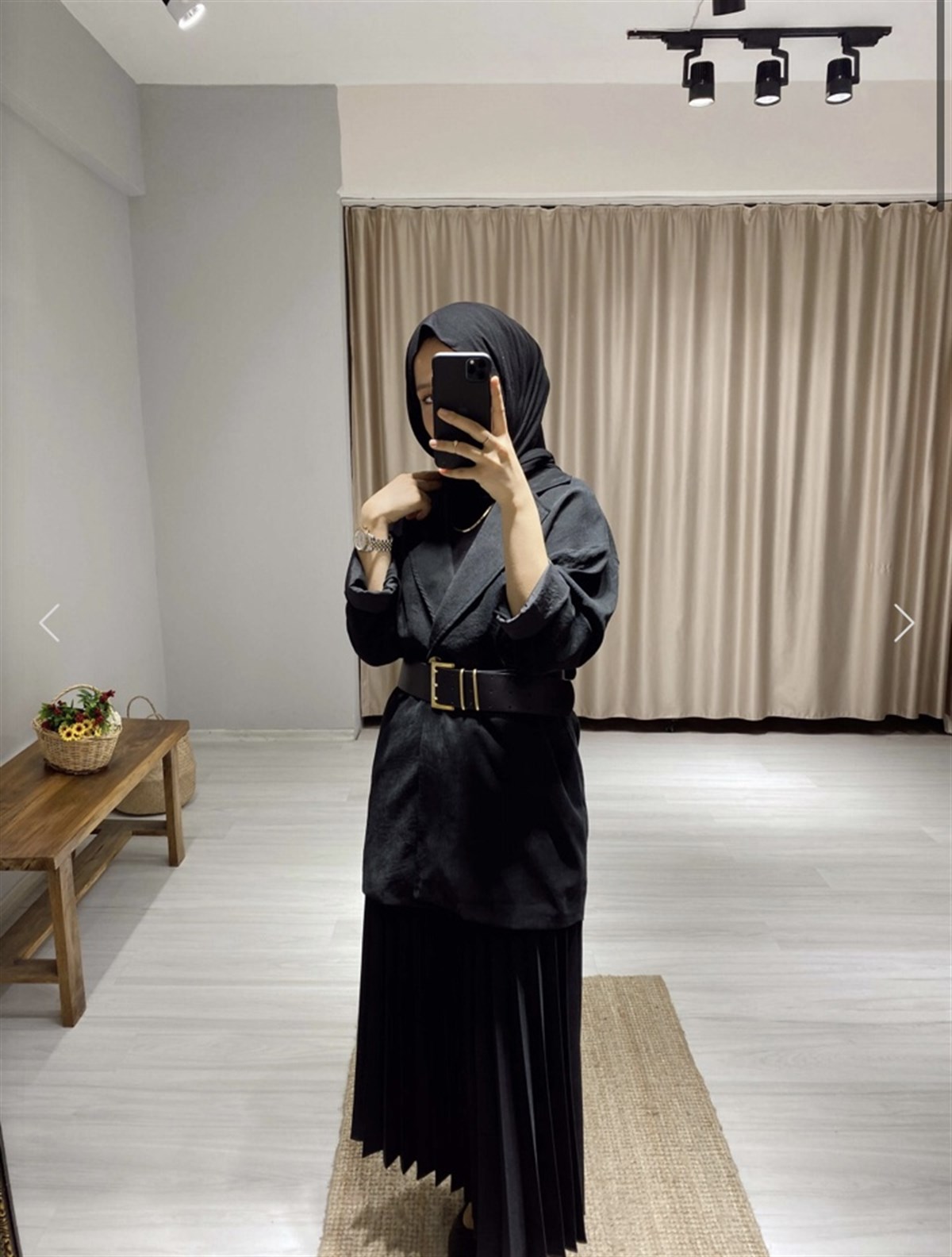 Kemerli Siyah Ceket