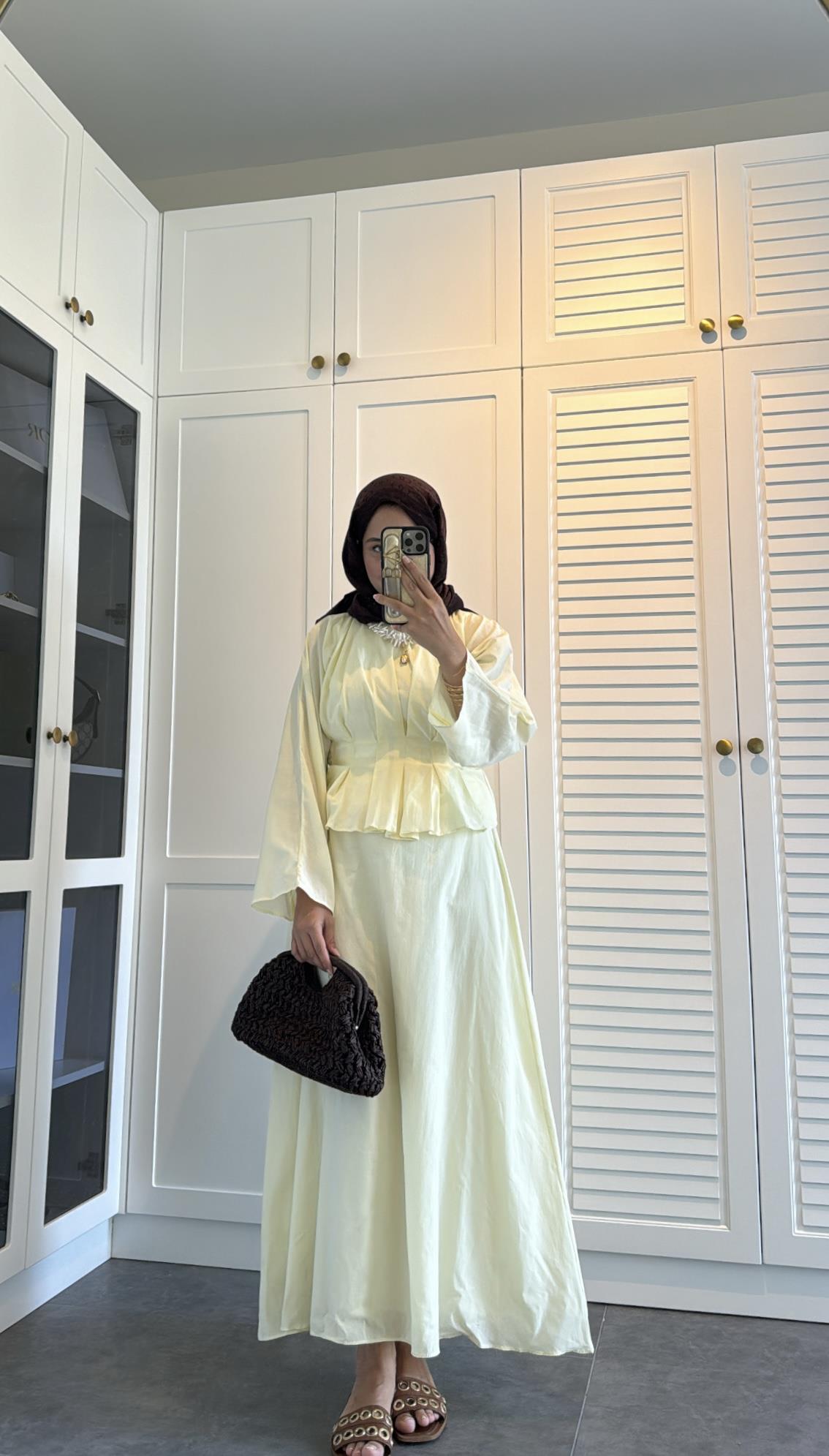 Lina Bel Detaylı Takım Butter Yellow