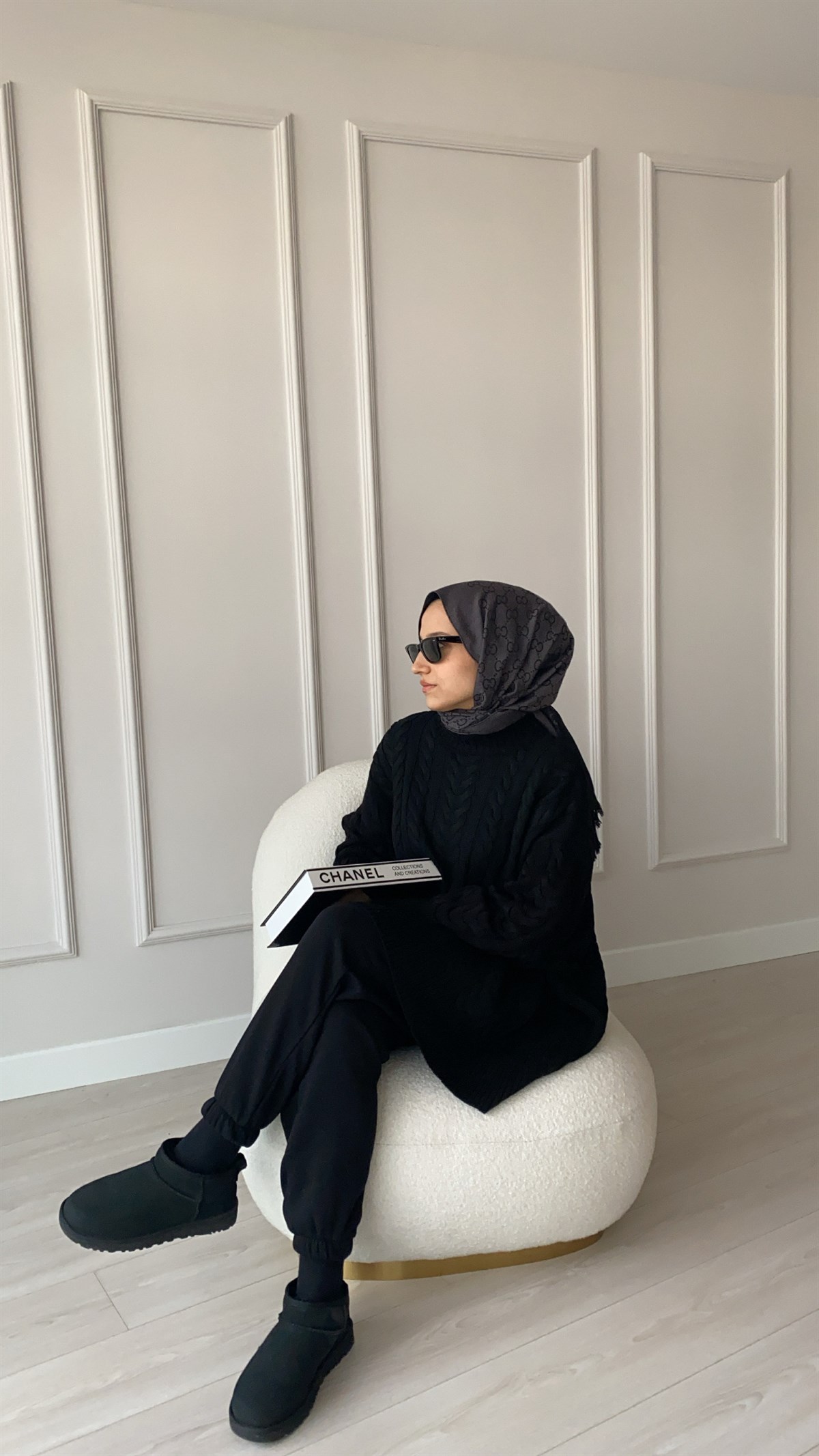 Oversize Siyah Kazak