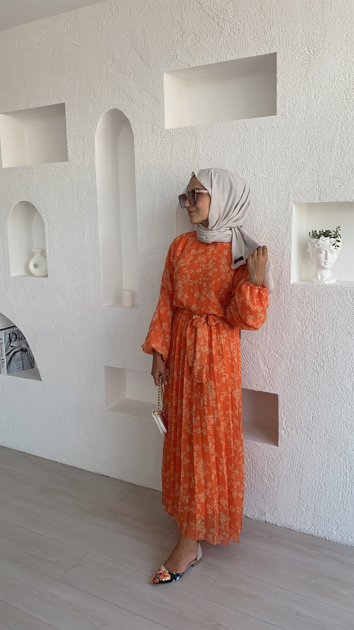 Pilise Detaylı Elbise