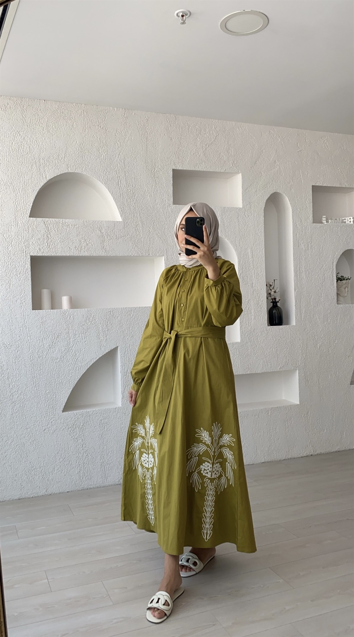 Poplin Nakışlı Elbise