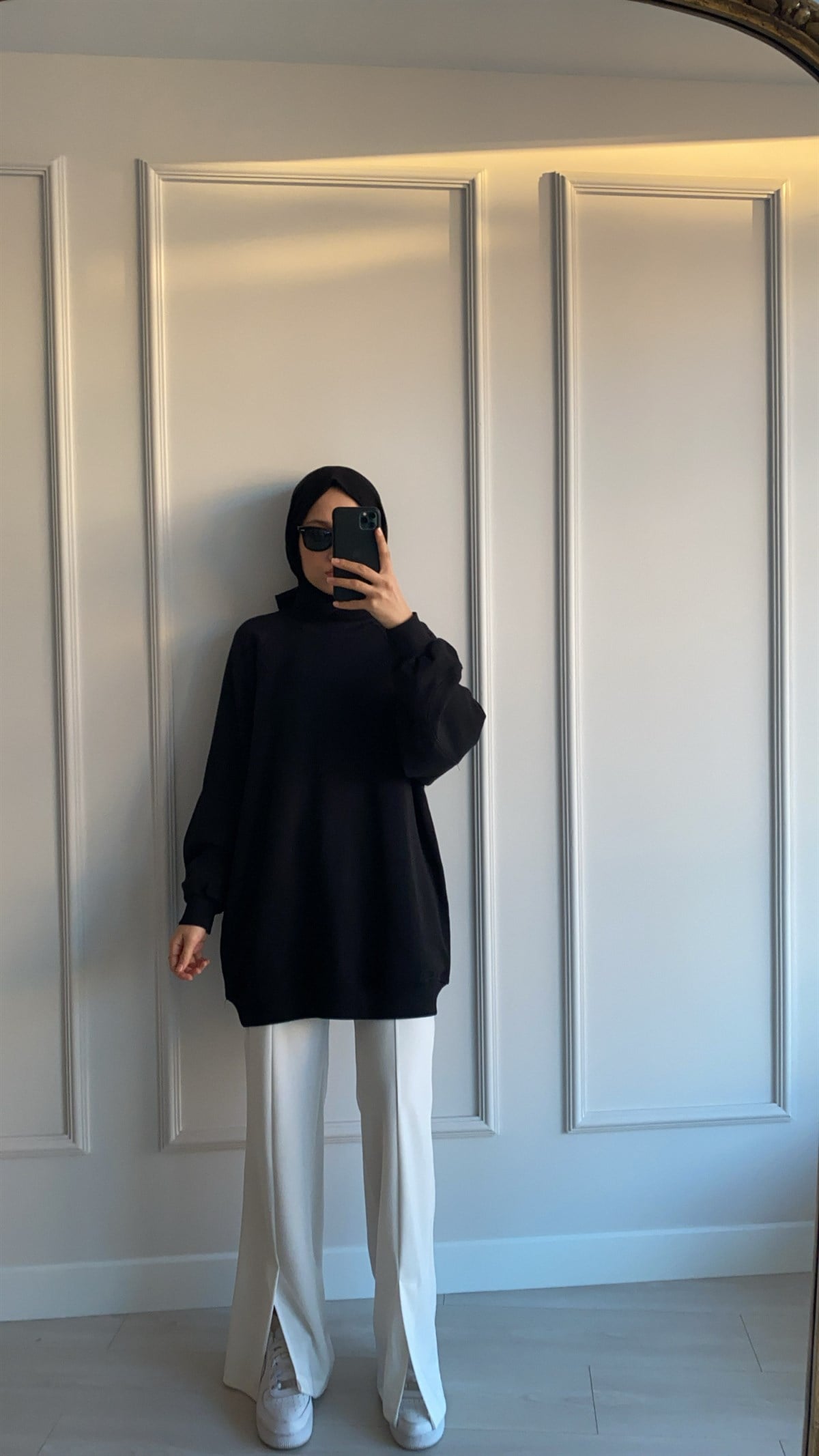 Reglan Kol Siyah Sweatshirt