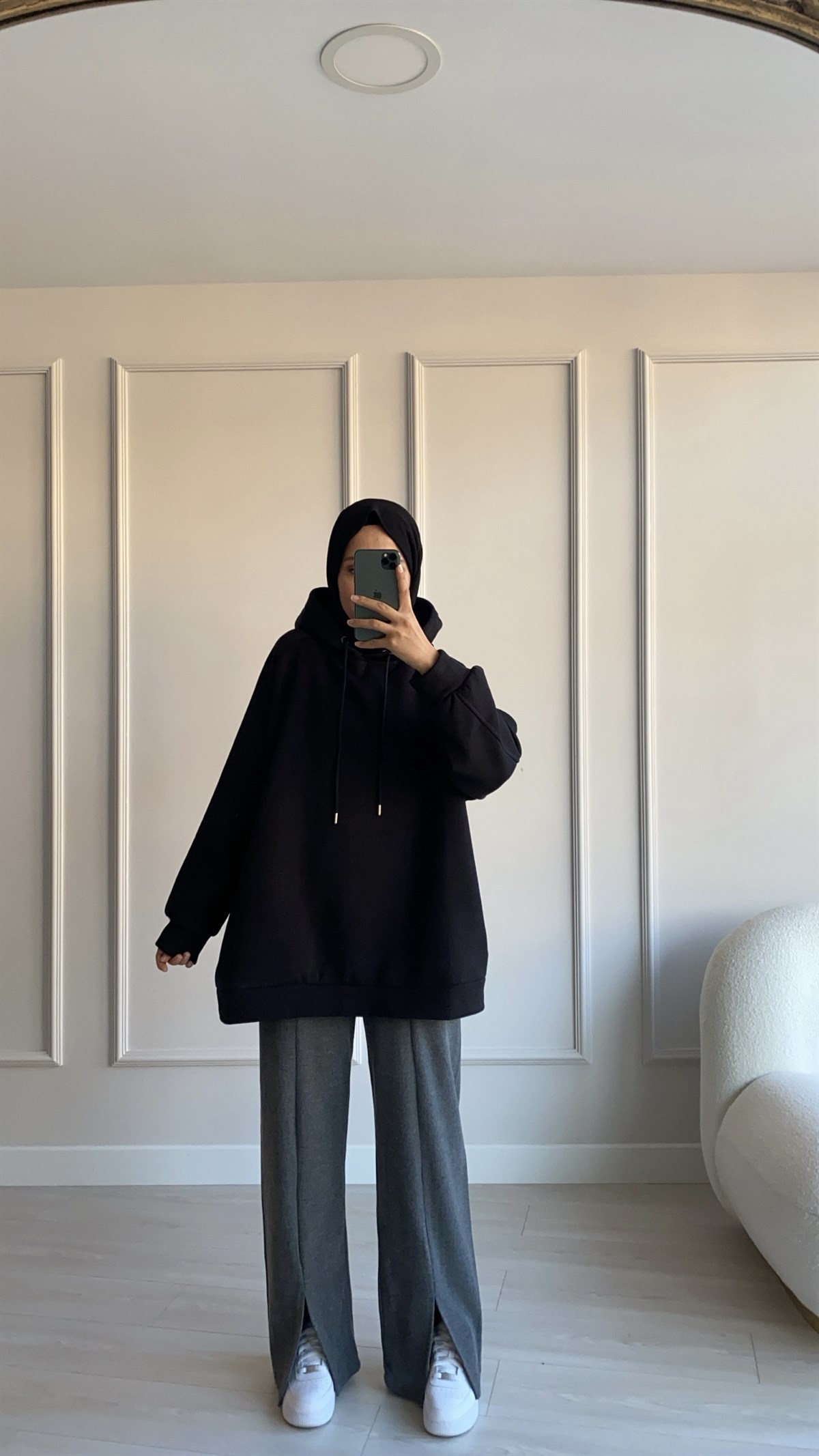 Siyah Şardonlu Sweatshirt 