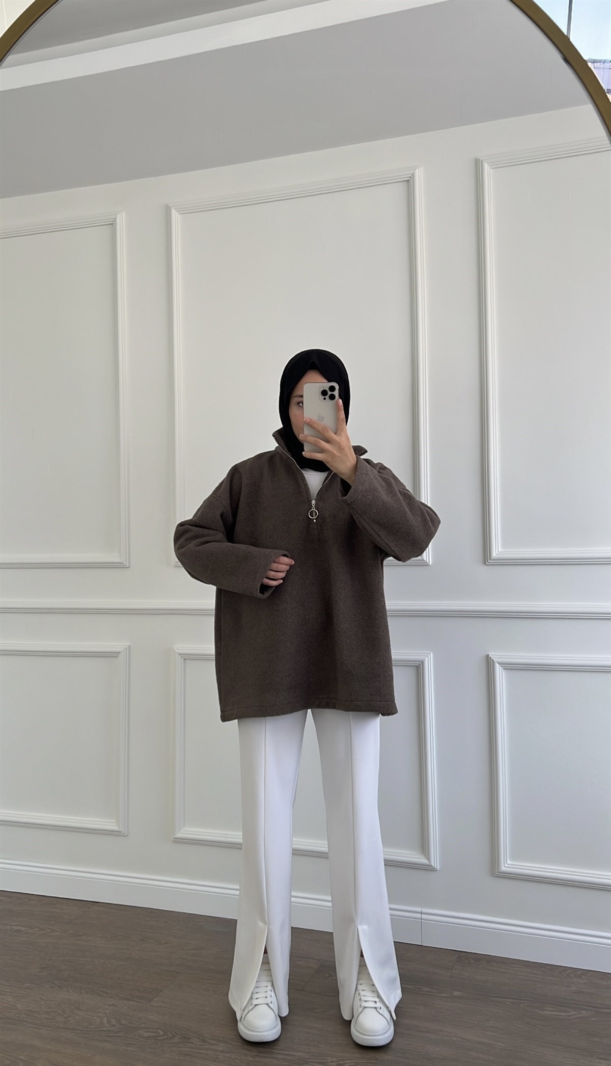 Yakası Fermuarlı Yumuşak Örme Sweatshirt
