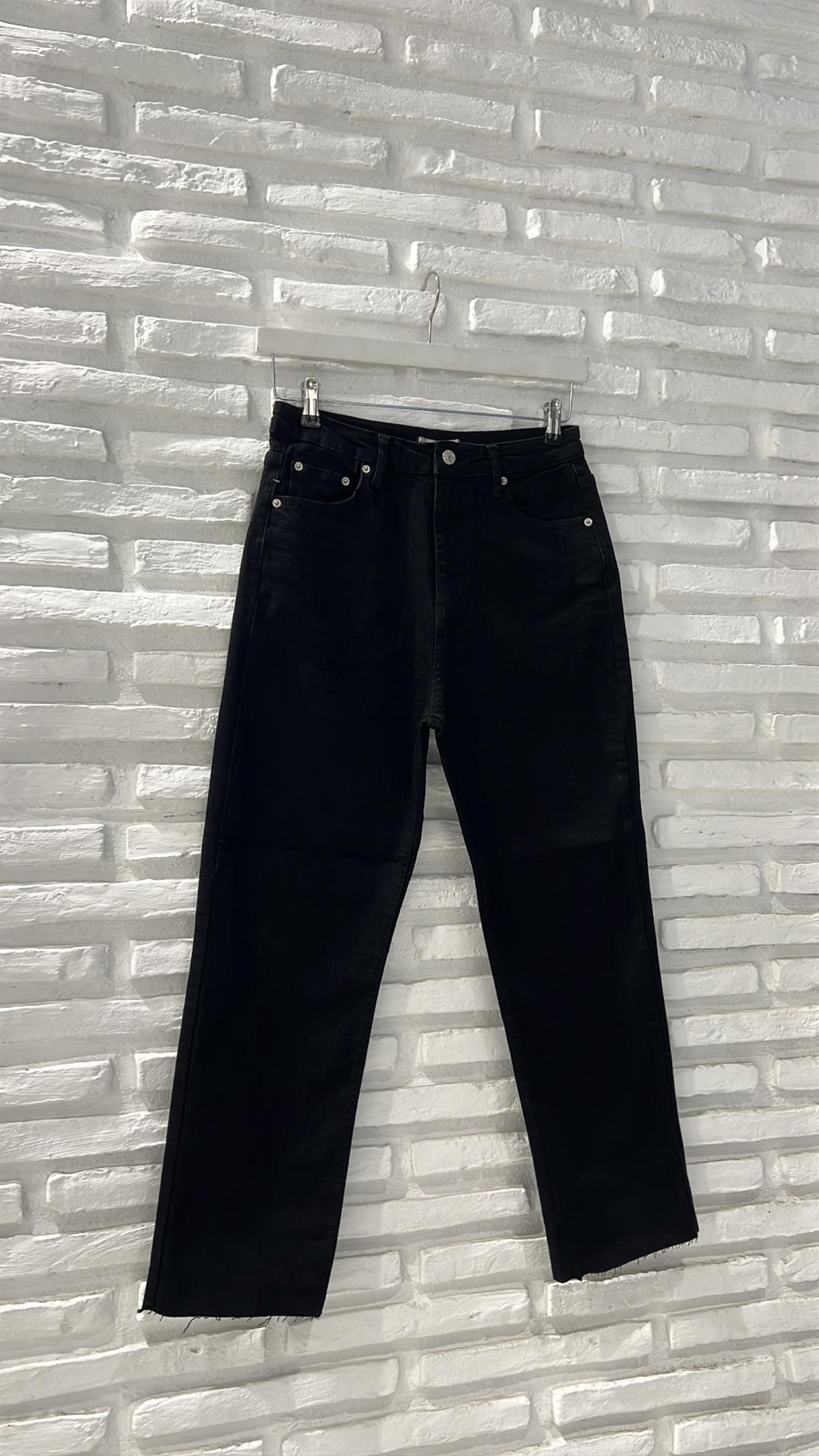 Zara Model Straight Yüksek Bel Likralı Jean - Siyah
