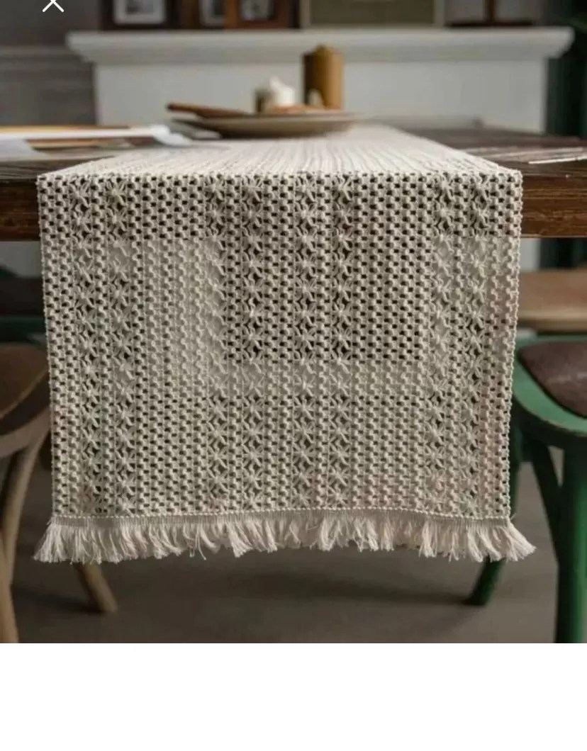 Otantik Krem 40x140 cm Fransız Dantel Detaylı Sehpa Örtüsü Dekoratif Tasarım
