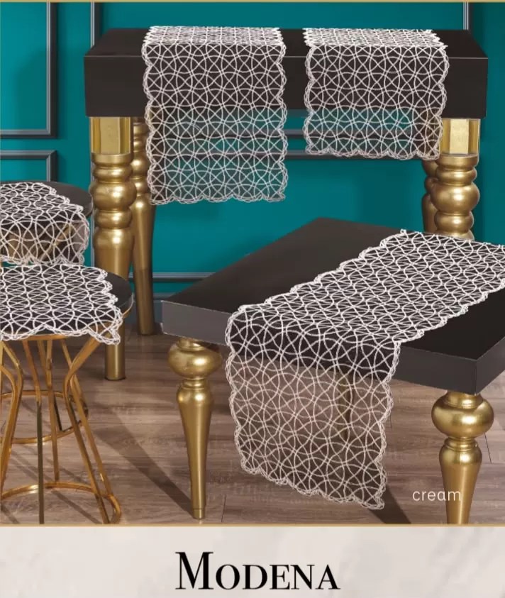 Salon Takımı Modena Model Krem 5 Parça Tül İşlemeli Runner Seti