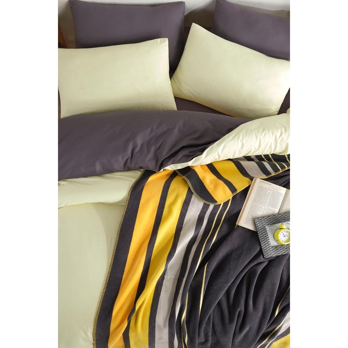 İyi Geceler İstanbul Exclusive Ranforce Çift Kişilik Nevresim Takımı İn Line Limon