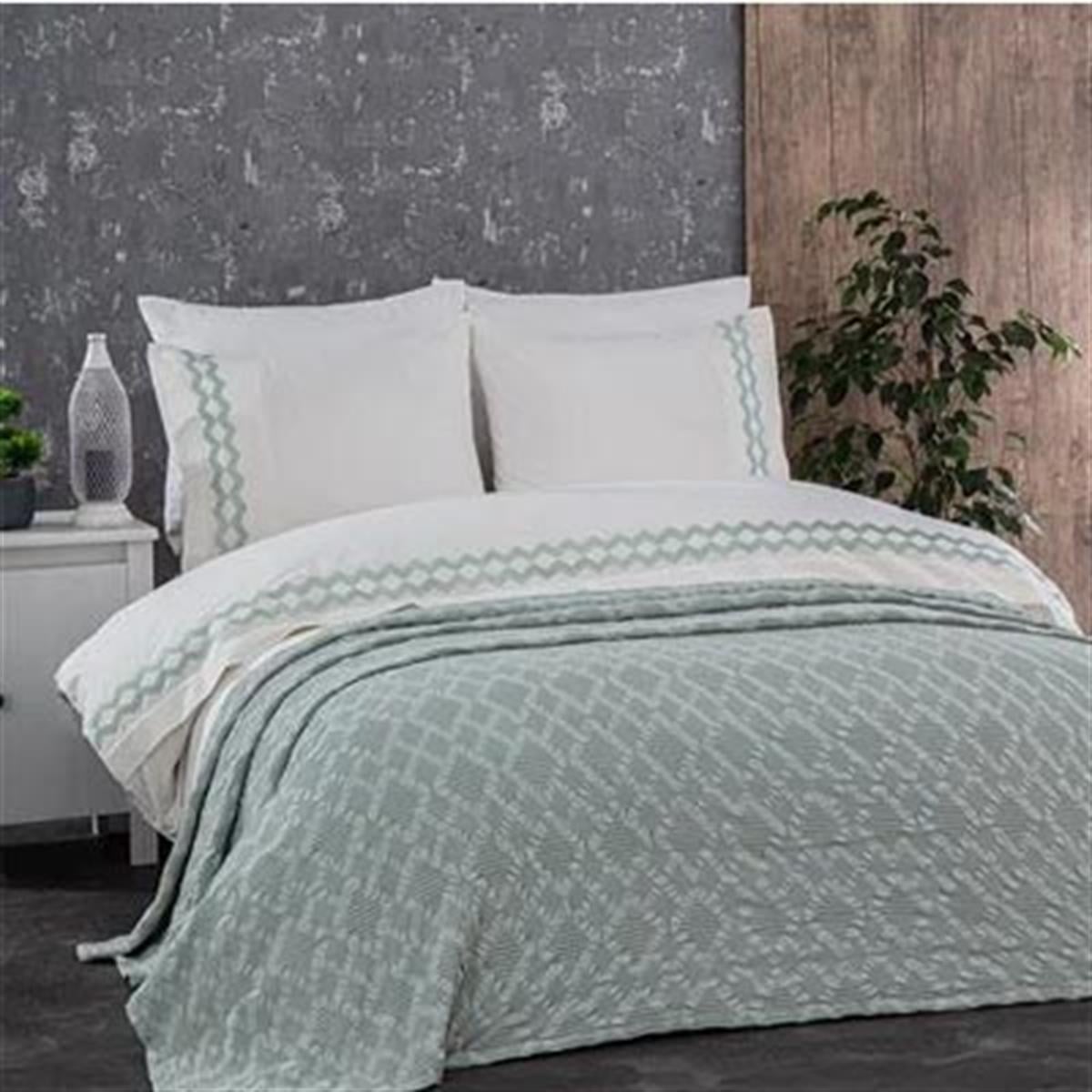 Nazik Home Çift Kişilik Nevresimli Pike Seti Sierra Yeşil 7 Parça