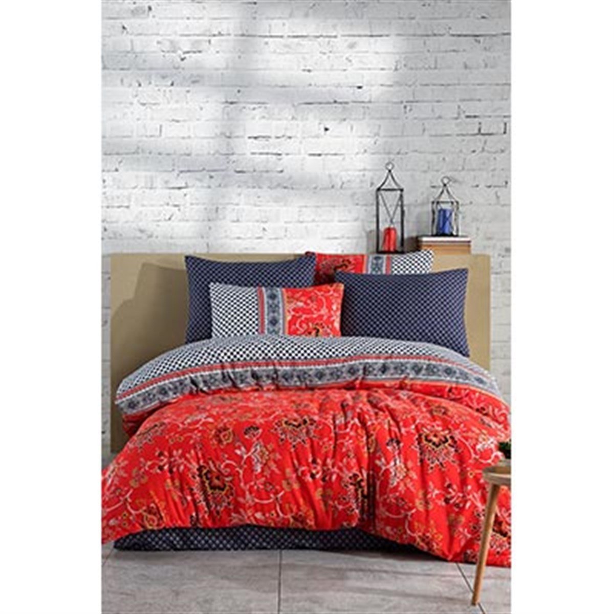 İYİ GECELER İSTANBUL ÇİFT KİŞİLİK NEVRESİM TAKIMI FUSİON NİLL KIRMIZI