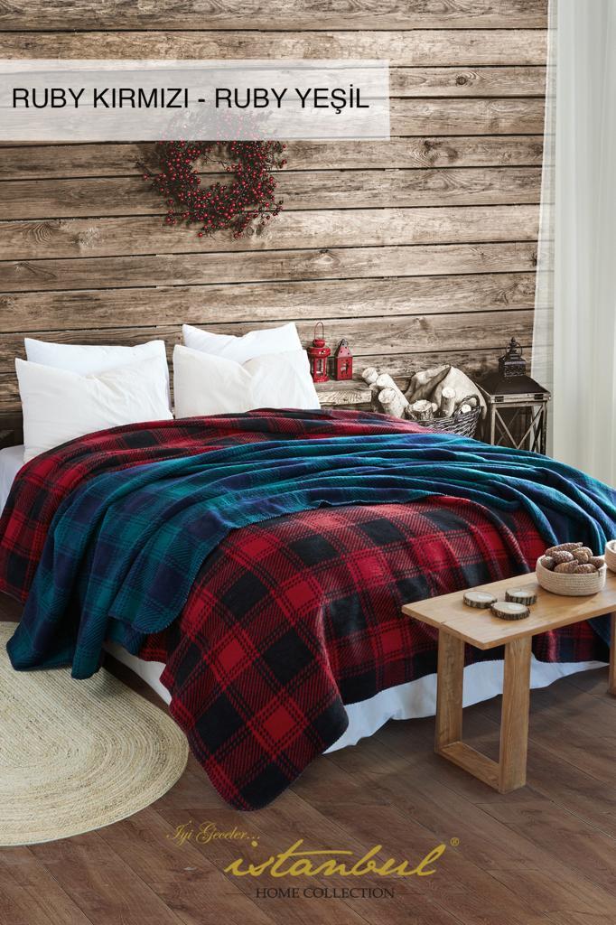 İyi Geceler İstanbul Çift Kişilik Pamuk Battaniye Ruby Kırmızı