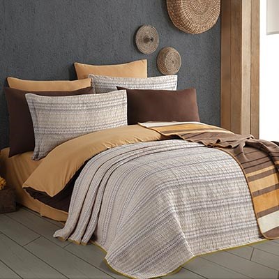 İyi Geceler İstanbul İn Line Bej Çift Kişilik Yatak Örtüsü