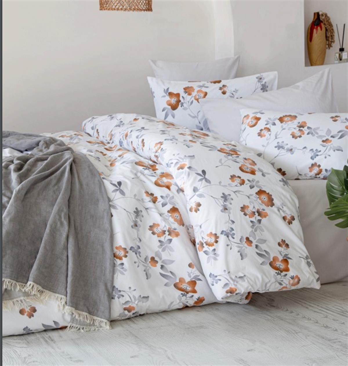 İyi Geceler İstanbul Percale Çift Kişilik Nevresim Takımı Lily Kahve