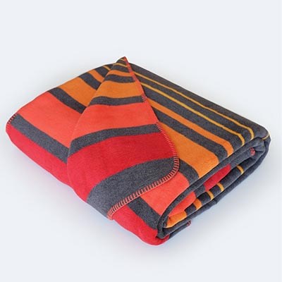 İyi Geceler İstanbul Tek Kişilik Battaniye İn Line Kırmızı