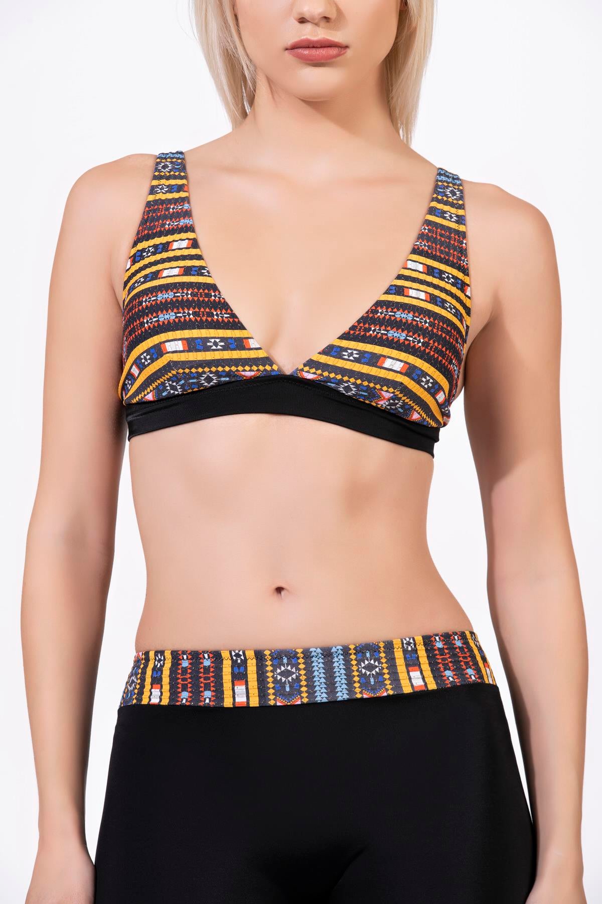 Endeep Kadın Etnik Desenli Özel Dokulu Kumaşlı Şortlu Bikini Takımı