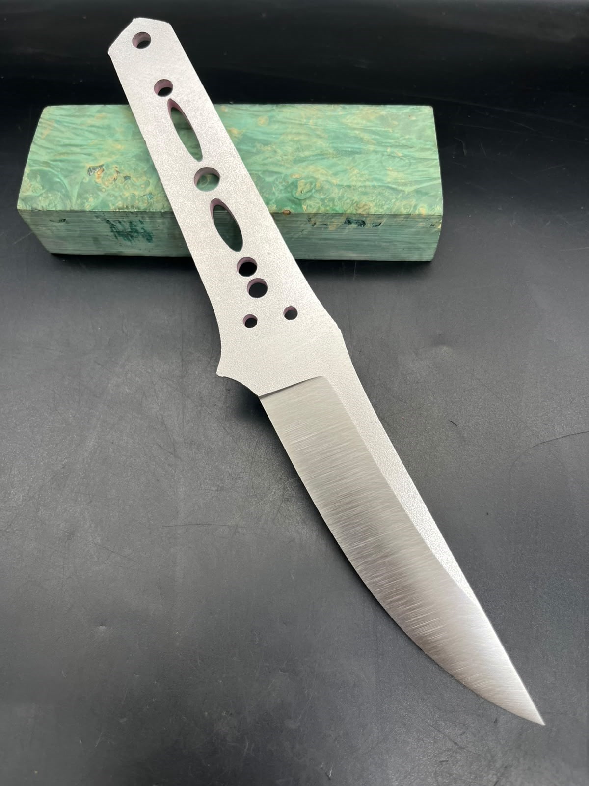 Böhler N690 Sulu Bıçak Profili 30 a