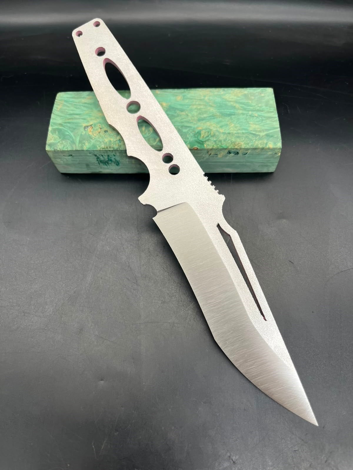 Böhler N690 Sulu Bıçak Profili 73