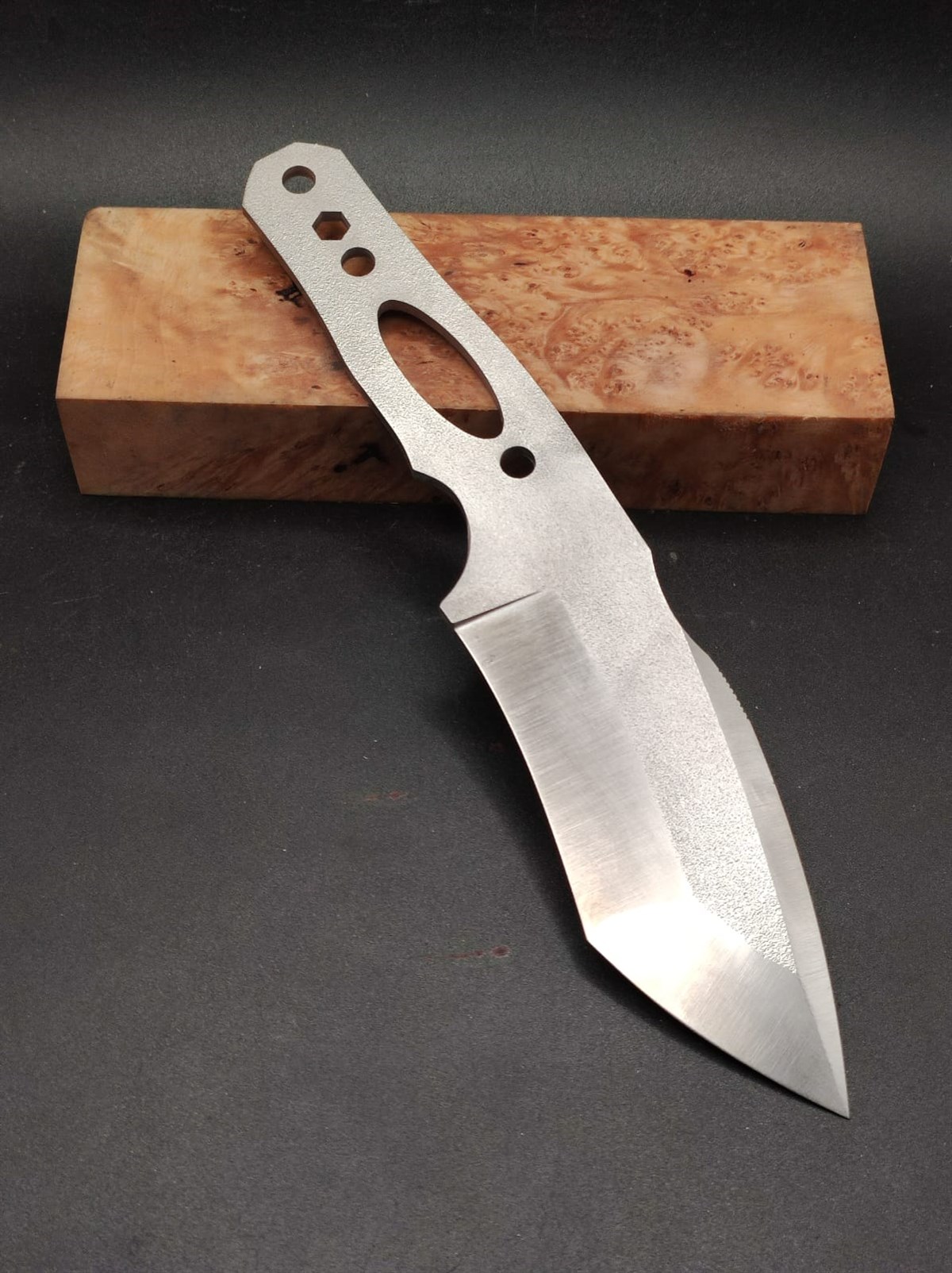 EDC MODEL 19