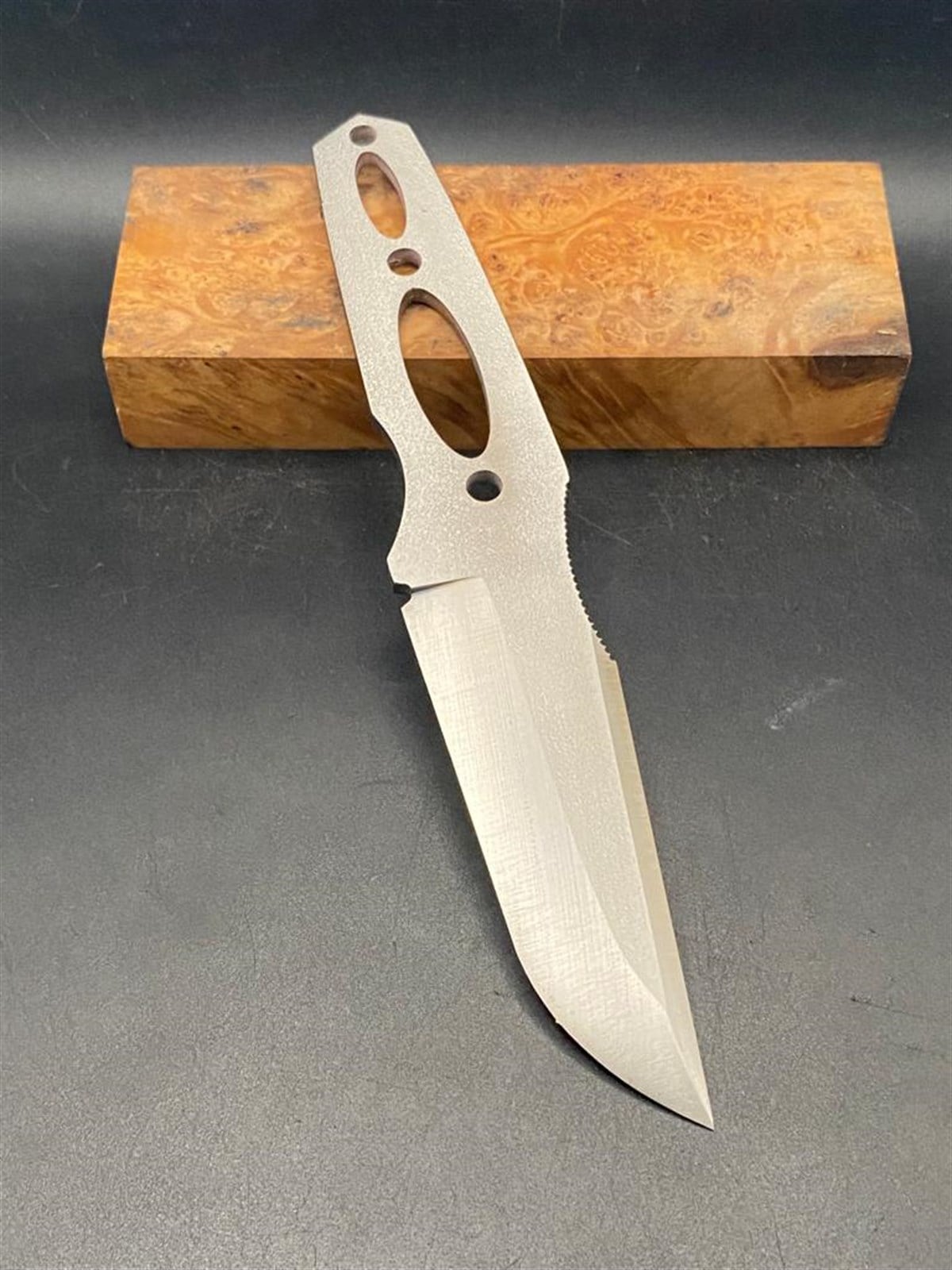 EDC MODEL n690 25