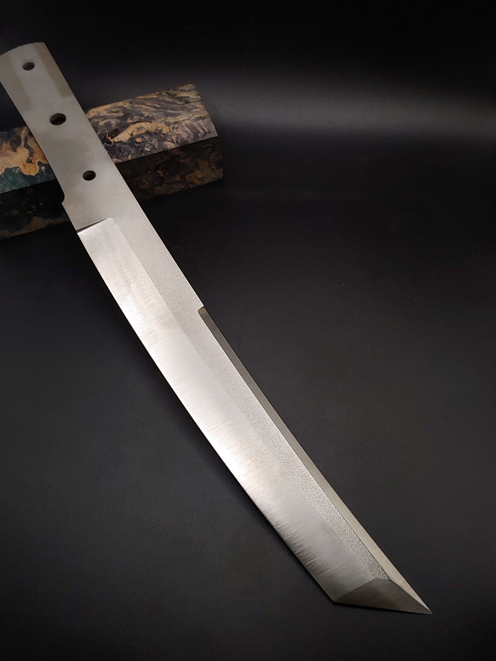 N690 Tanto Özel Tasarım 