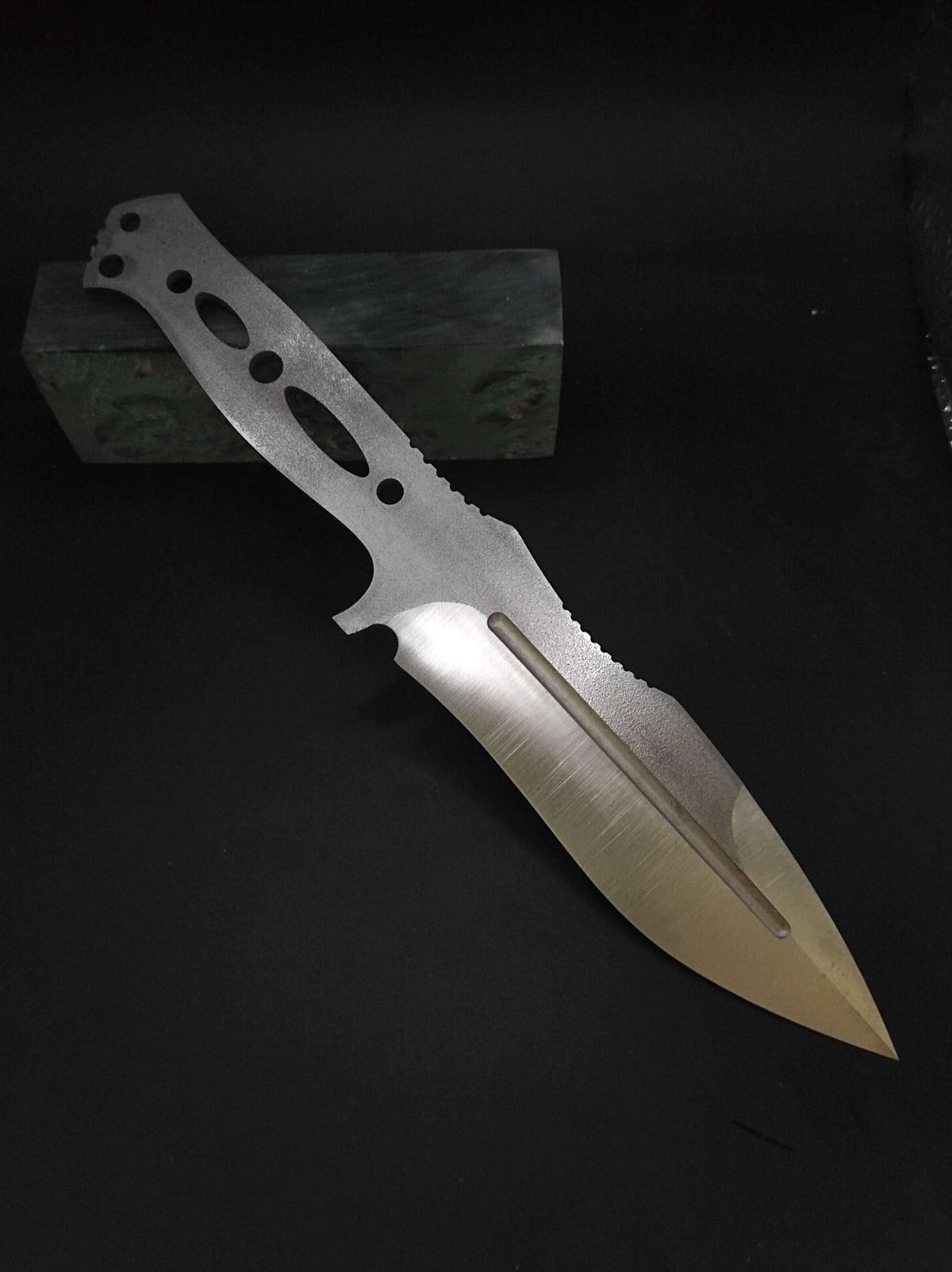  N690 ÖZEL BIÇAK PROFİLİ 3