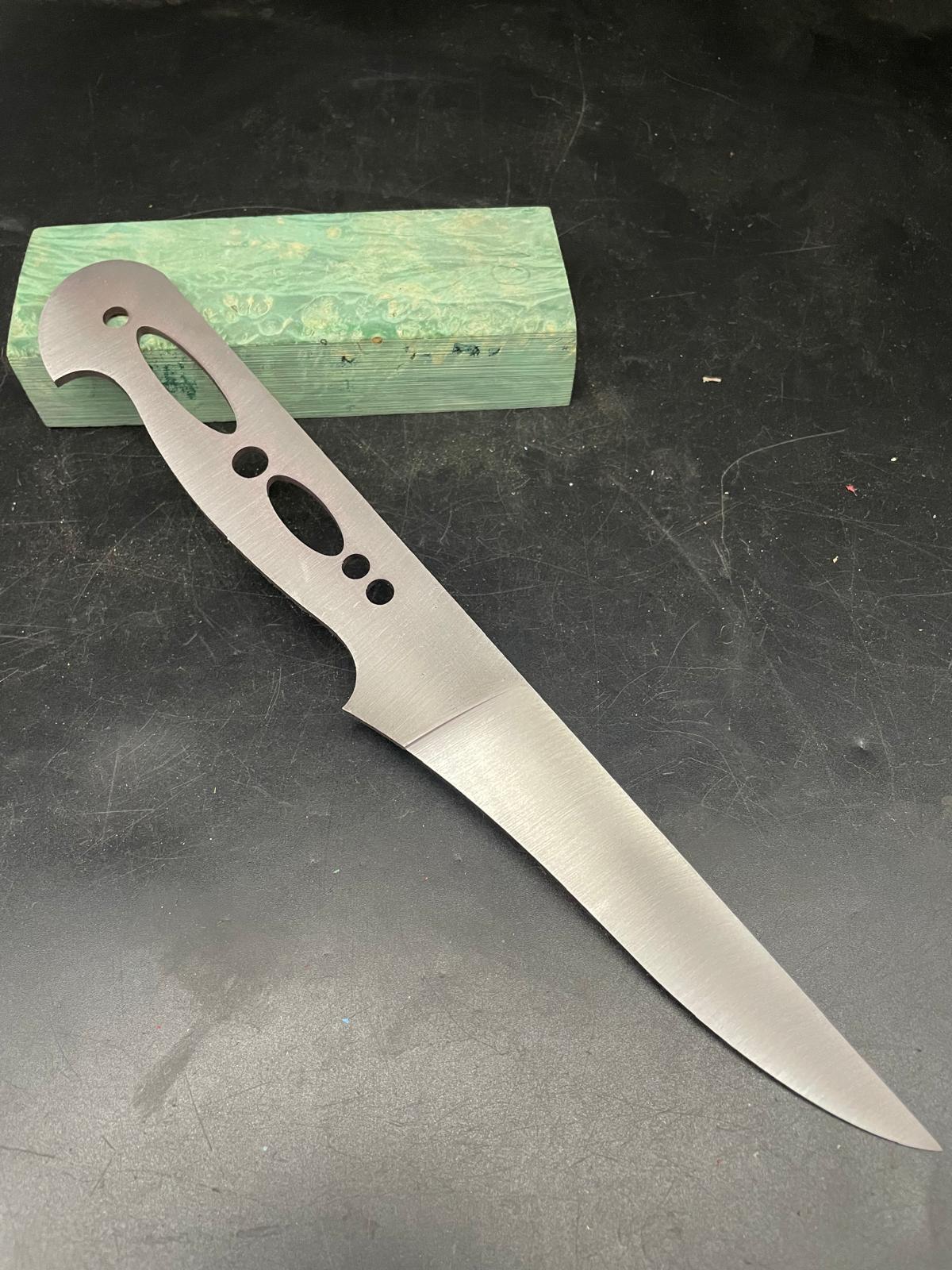 4116 Kasap  Serisi Sıyırma Bıçak Profili 