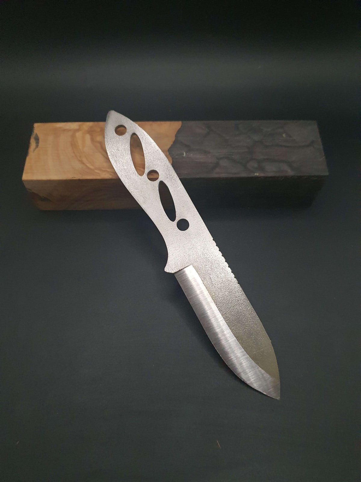 EDC MODEL 6
