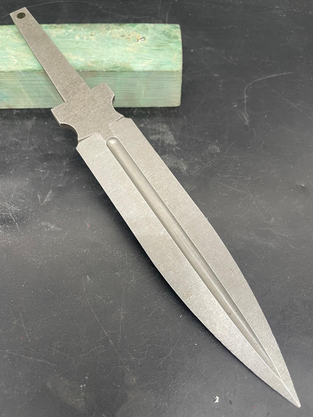 Model Akif (sleipner)